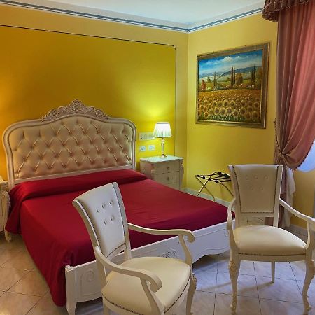 Hotel La Torre Castiglione del Lago Bagian luar foto