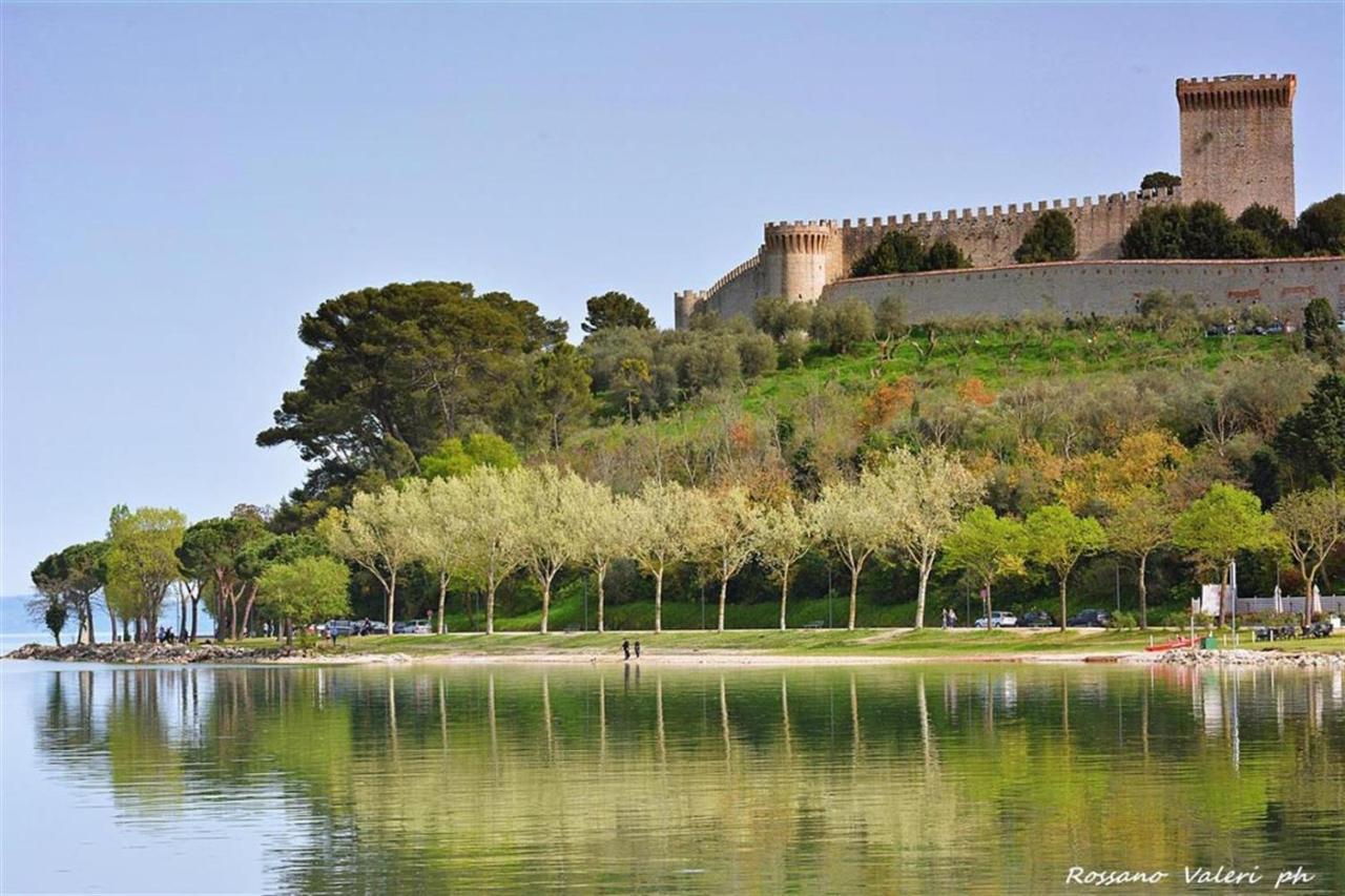 Hotel La Torre Castiglione del Lago Bagian luar foto