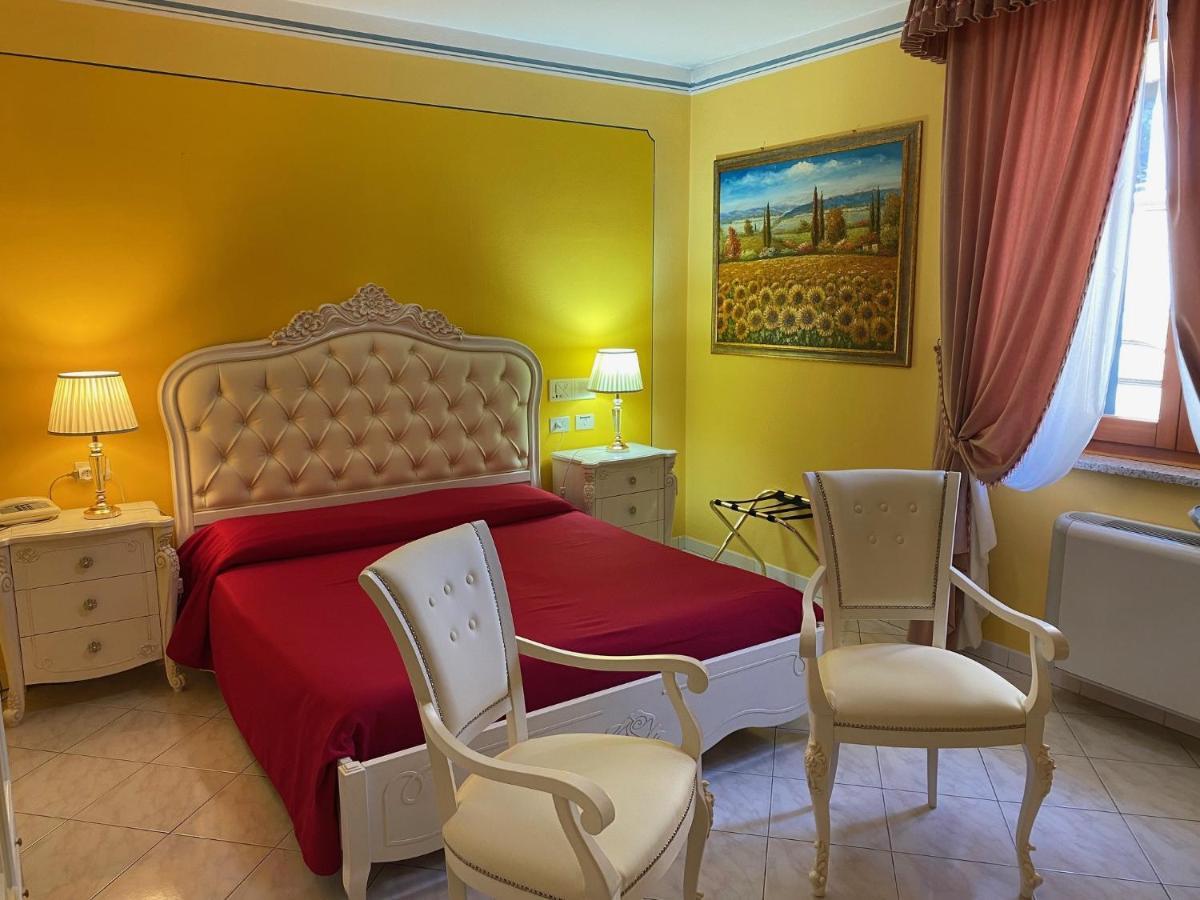 Hotel La Torre Castiglione del Lago Bagian luar foto